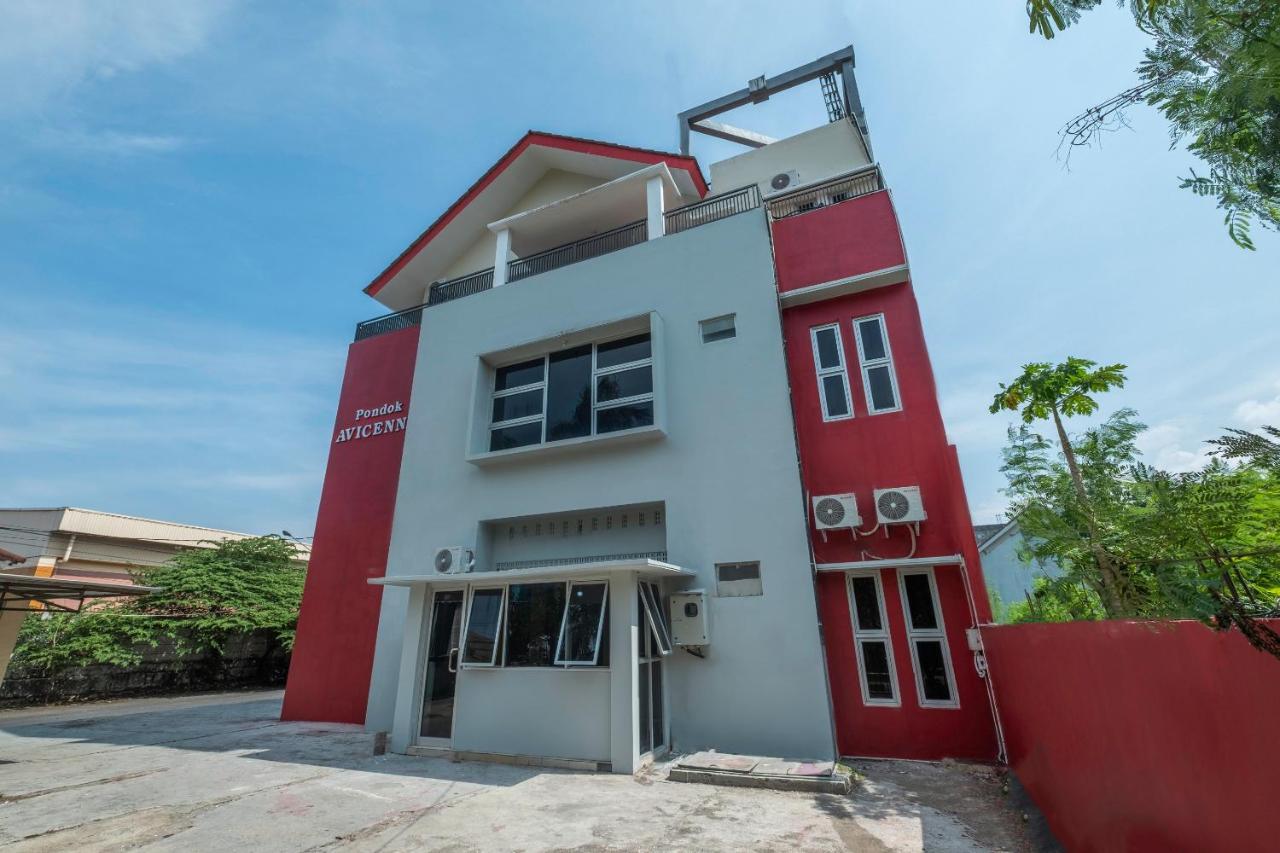 Oyo 2132 Pondok Avicenna Cirebon Eksteriør bilde